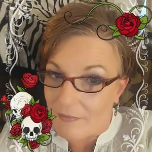 Meet your Posher, Paula